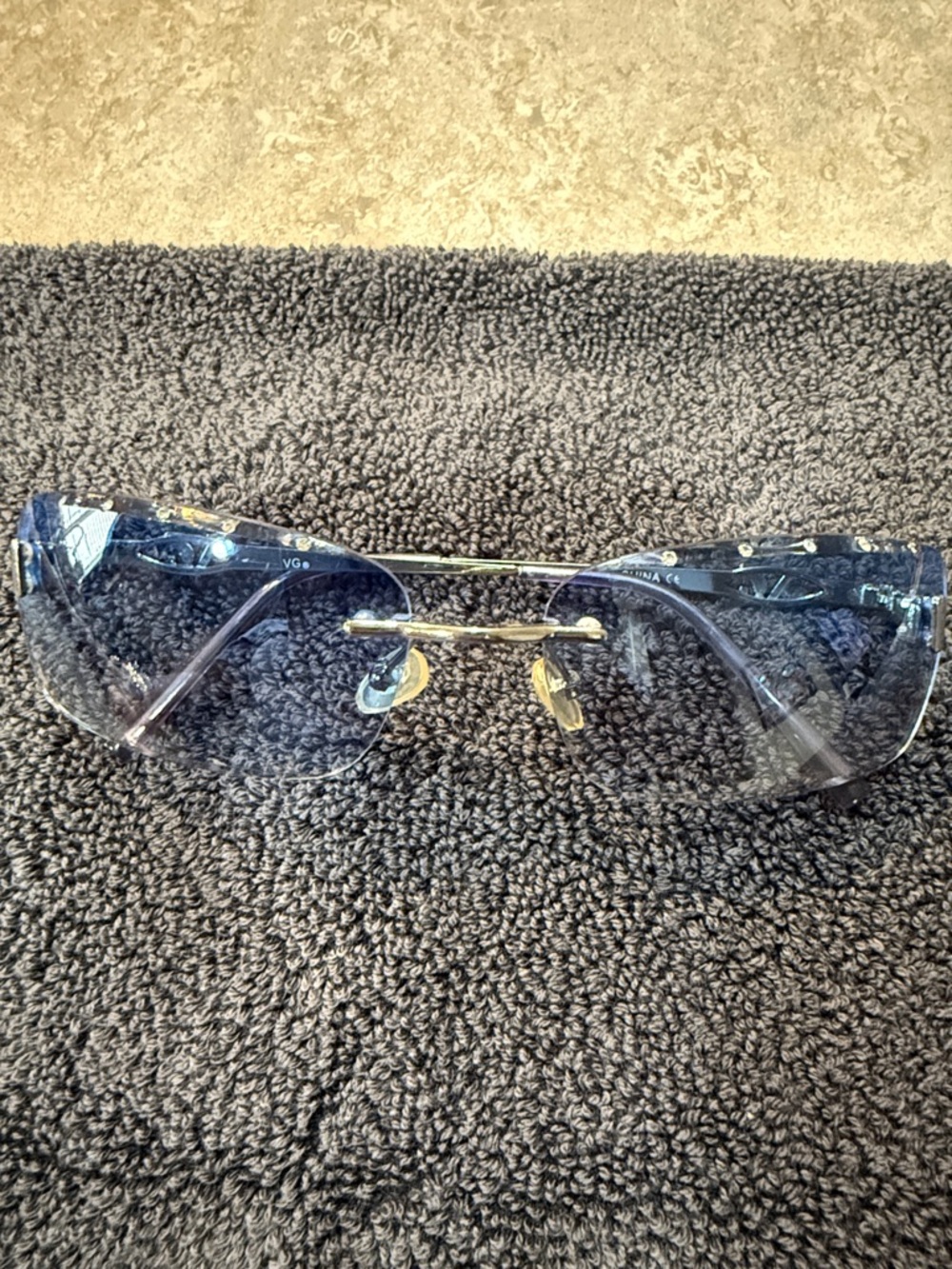 VG Rimless Blue Gradient Sunglasses with Studs Stone Trim